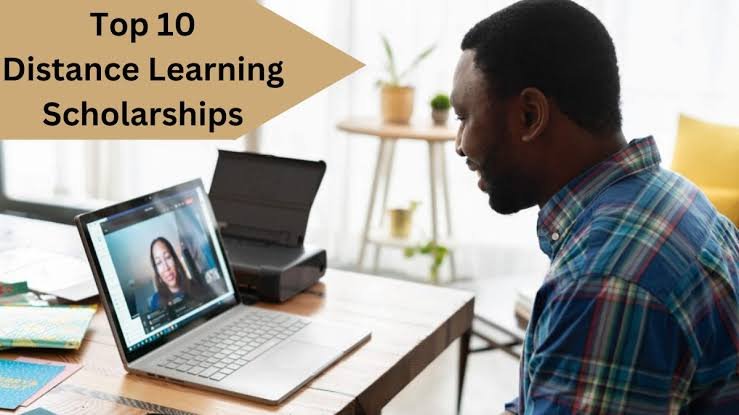 Scholarships for Online Degree Programs: How to Cut the Cost of Distance Learning in 2026